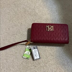 Badgley Mischka Red Wristlet Clutch